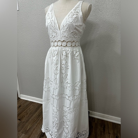 Anthropologie Vineet Bahl Sleeveless V-Neck Floral Cutwork Midi Dress Sz M - Picture 9 of 16